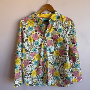 TALBOTS NWT Floral Modern Classic Cotton Button Down Shirt Size Medium Petite
